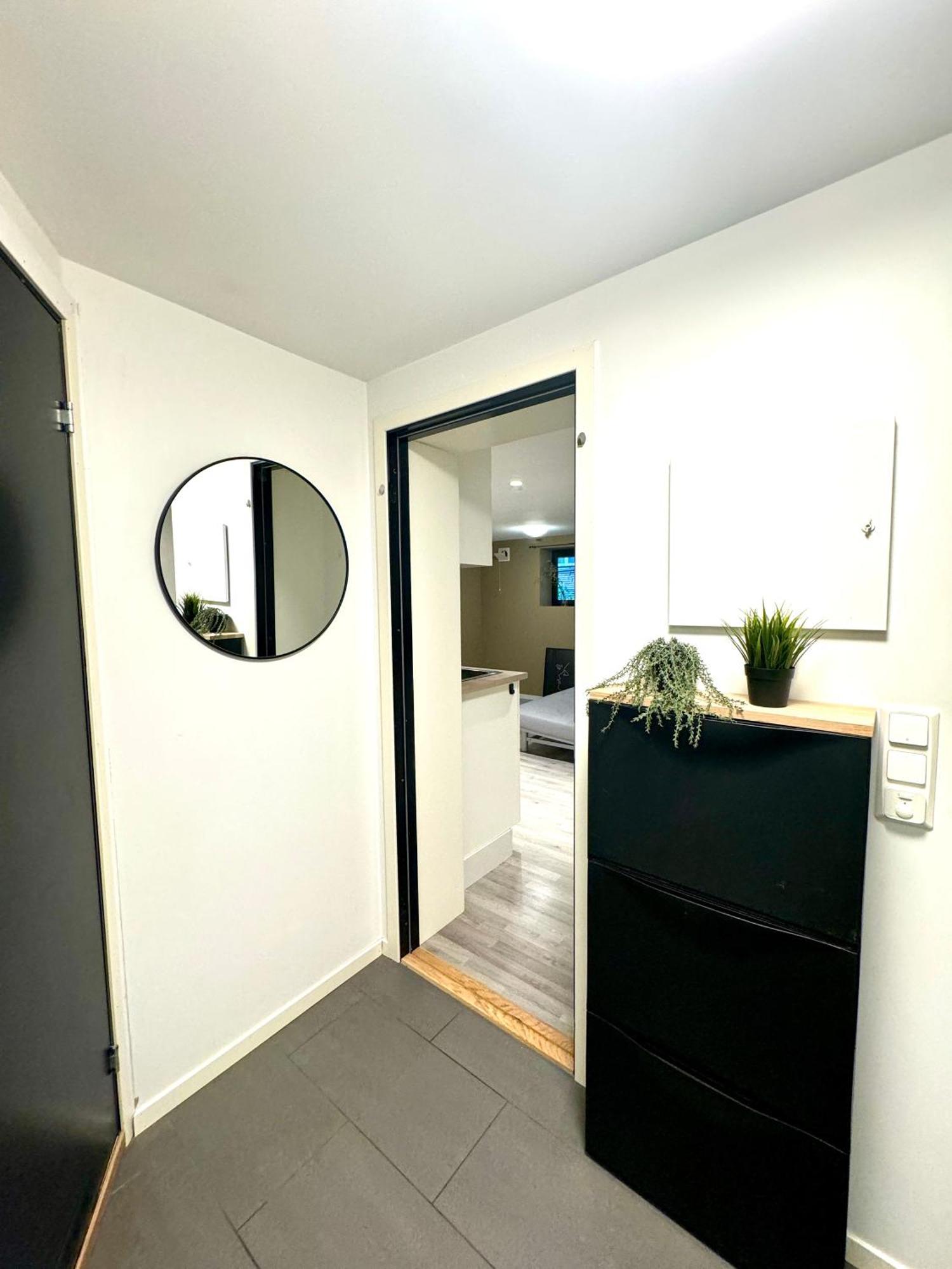 Aurora Polaris Apartment - 750M From Citycenter - Free Parking Tromsø Esterno foto
