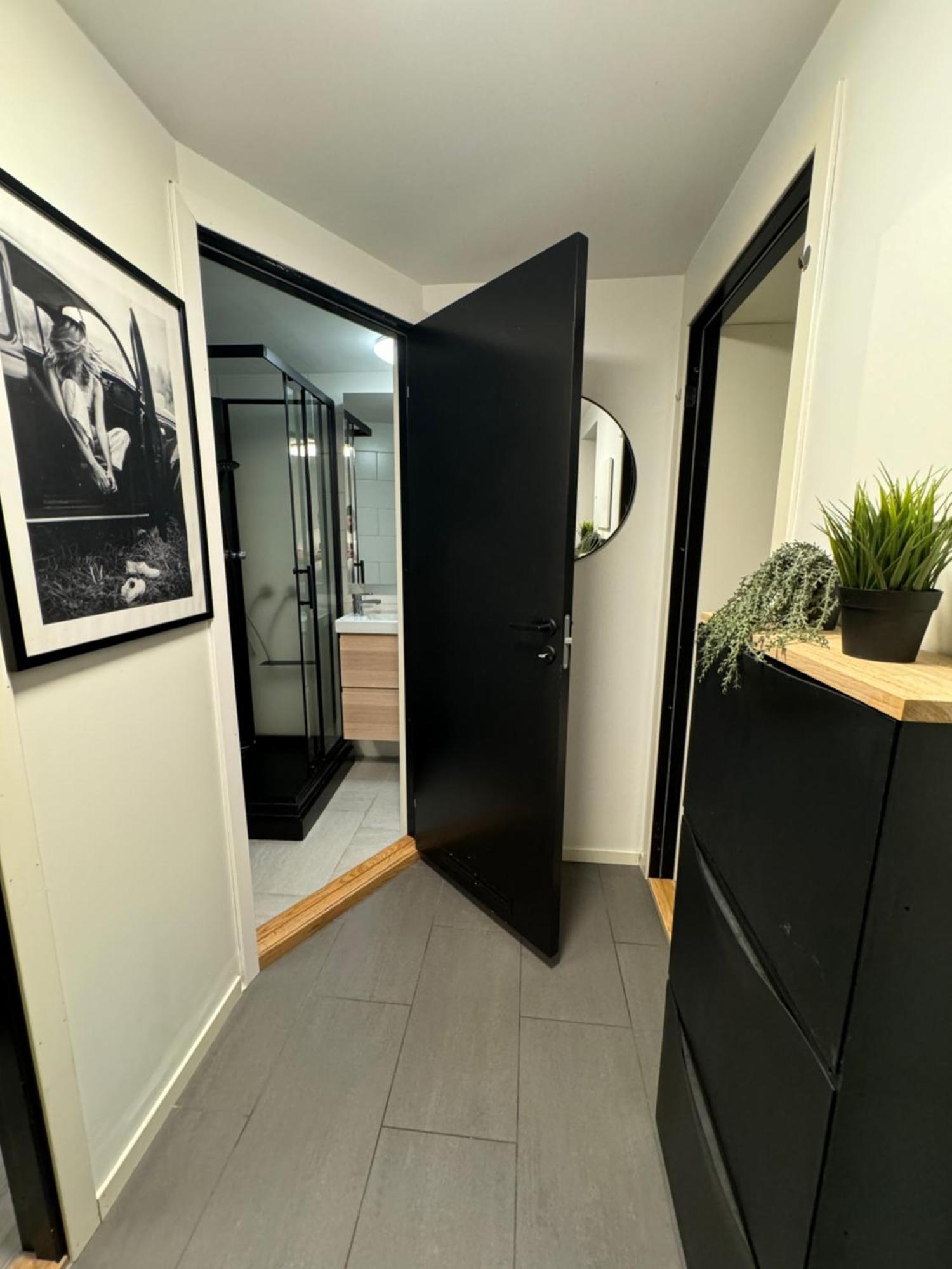 Aurora Polaris Apartment - 750M From Citycenter - Free Parking Tromsø Esterno foto